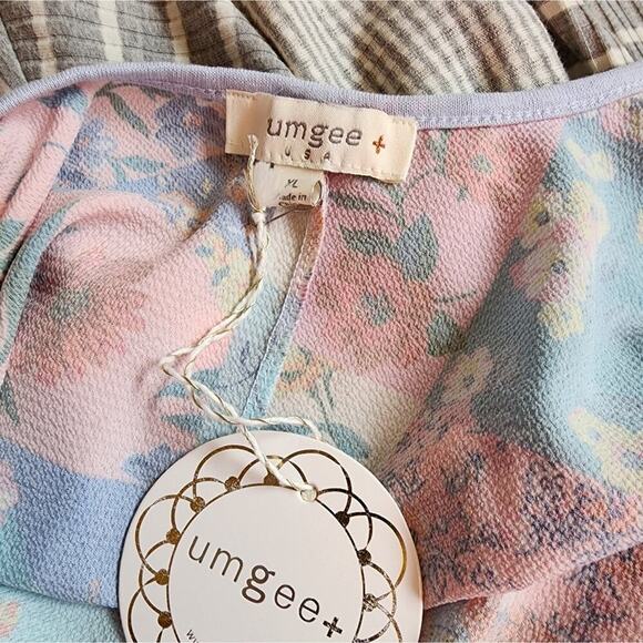 566 UMGEE PATCHWORK PRINT TOP - Picture 6 of 6